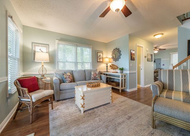 Unit 124 - Fiestas & Siestas — Grand Rivers, KY