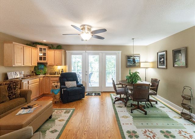 Unit 609 - Chetwyn — Grand Rivers, KY