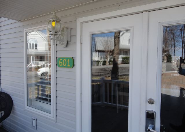 Unit 601 - Hook Wine & Sinker — Grand Rivers, KY