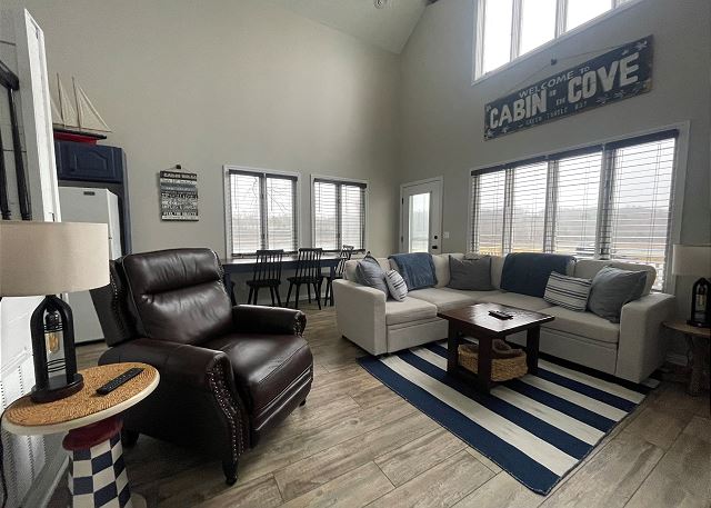 Unit 323 - Cabin on the Cove — Grand Rivers, KY