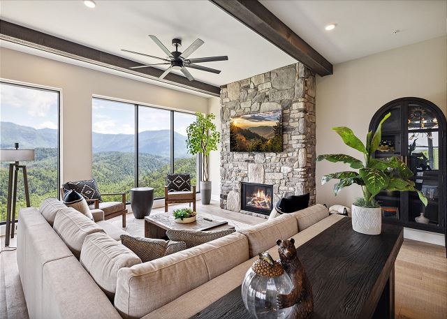501 PH3BR — Gatlinburg, TN