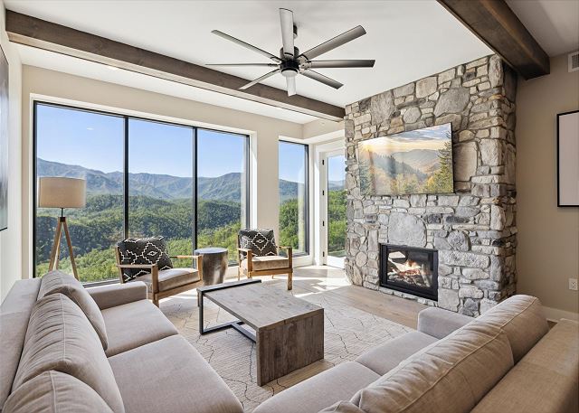 3 Bedroom 406 Gatlinburg Vacation Condo — Gatlinburg, TN
