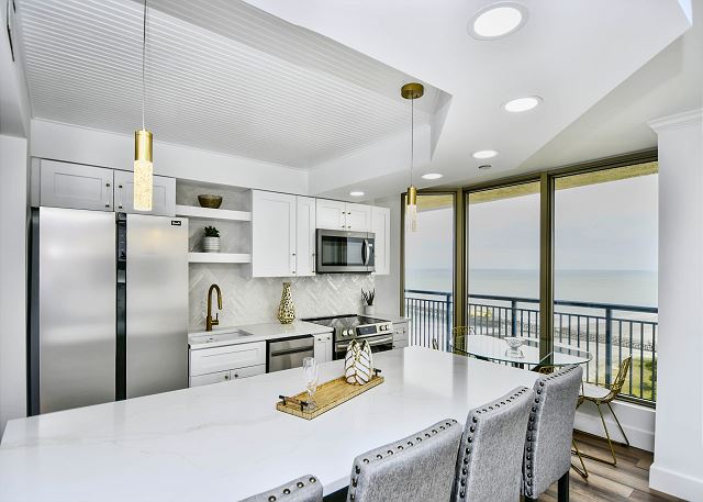 Remodeled, open airy condo with full access, 1706 Brighton