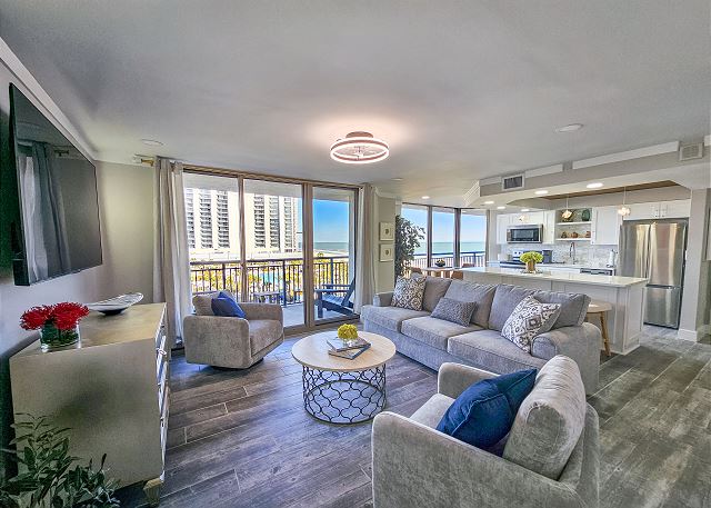 Superbly updated ocean view condo, 303 Brighton, full access — Arcadian Shores, SC