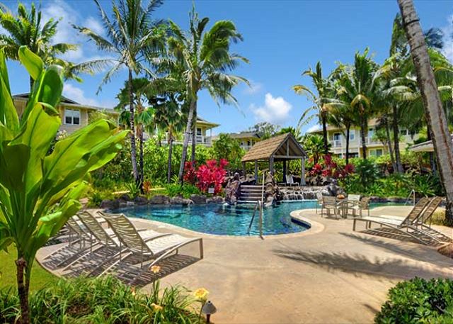 Nihilani 18B
      Beds/Baths
      3 BR
2.5 BA
6 Guests