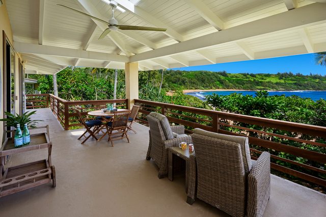 Moloaa Bay Villa
      Beds/Baths
      3 BR
3 BA
7 Guests