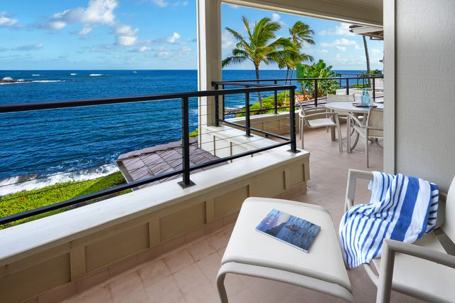 Whalers Cove 223
      Beds/Baths
      2 BR
2 BA
2 Guests