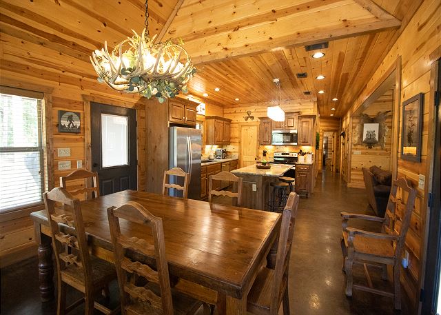 Broken Bow, Oklahoma United States - HochaHoma Luxury Cabin | Lakewood Luxury Cabins