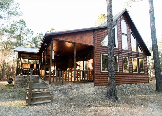 Broken Bow, Oklahoma United States - Nik's Nest | Lakewood Luxury Cabins