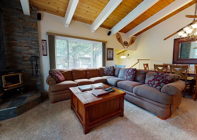 Chateau de Montagne #42 | Mammoth Lakes Condos | Mammoth Sierra Reservations