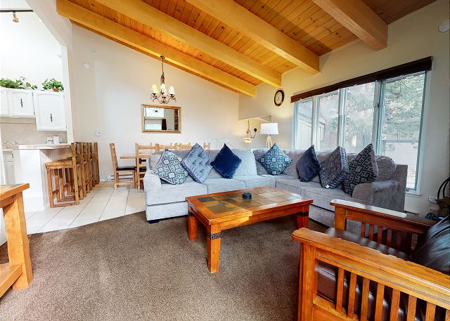 Chateau de Montagne #29 | Mammoth Lakes Condos | Mammoth Sierra Reservations