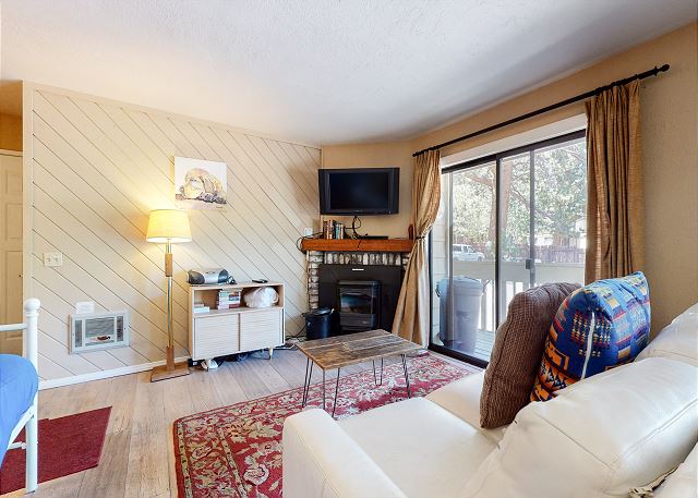 La Vista Blanc #61 | Mammoth Lakes Condos | Mammoth Sierra Reservations