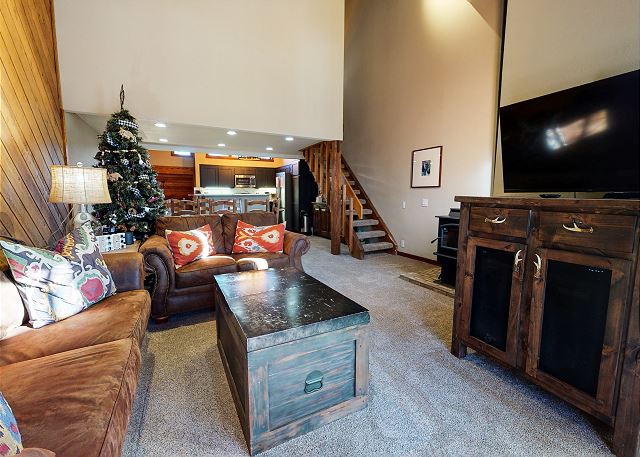 Snowcreek III #415 | Mammoth Lakes Condos | Mammoth Sierra Reservations