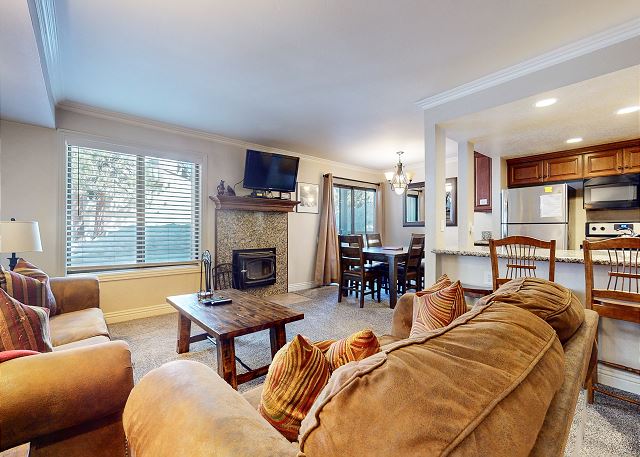 Horizons 4 #165 | Mammoth Lakes Condos | Mammoth Sierra Reservations