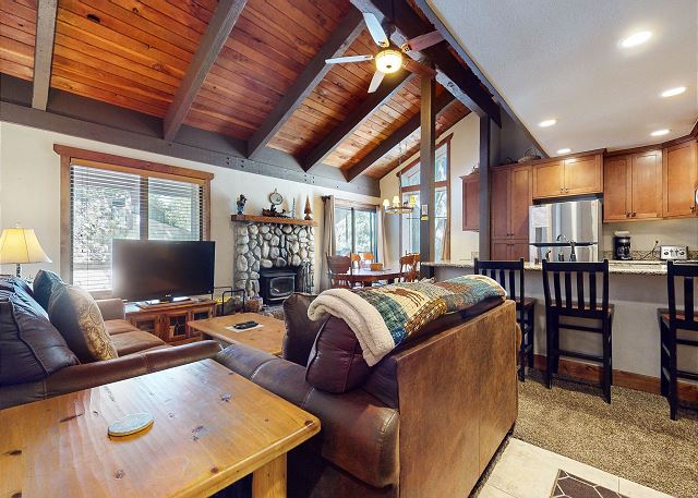 Horizons 4 #166 | Mammoth Lakes Condos | Mammoth Sierra Reservations