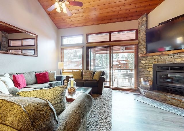 Woodlands #33 | Mammoth Lakes Condos | Mammoth Sierra Reservations