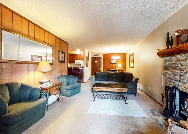 Summit #233 | Mammoth Lakes Condos | Mammoth Sierra Reservations
