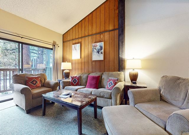 Summit #277 | Mammoth Lakes Condos | Mammoth Sierra Reservations