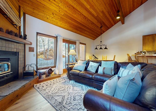 Tennis Village #14 | Mammoth Lakes Condos | Mammoth Sierra Reservations