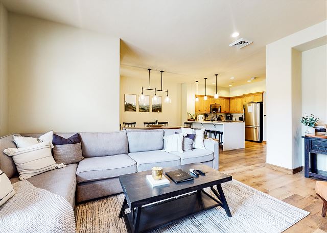 Woodwinds #1265 | Mammoth Vacation Rentals in Mammoth Lakes, CA | Mammoth Sierra Reservations