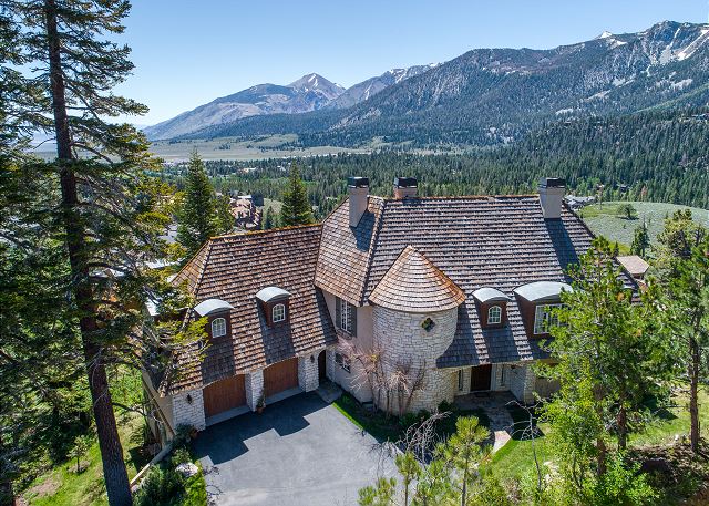 Juniper Ridge #16 | Mammoth ski-in, ski-out Home in Mammoth Lakes, CA | Mammoth Sierra Reservations