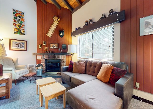 La Vista Blanc #44 | Mammoth Lakes Condos | Mammoth Sierra Reservations