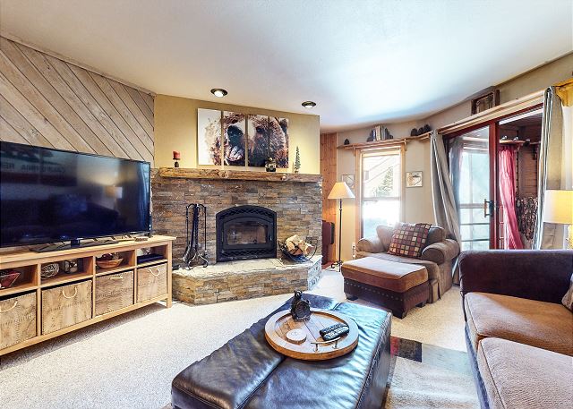 Aspen Creek #227 | Mammoth Vacation Rentals | Mammoth Sierra Reservations