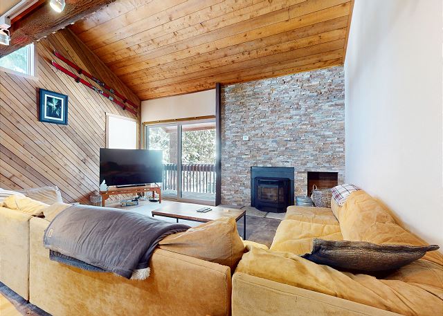 Snowcreek I #52 | Mammoth Lakes Condos | Mammoth Sierra Reservations