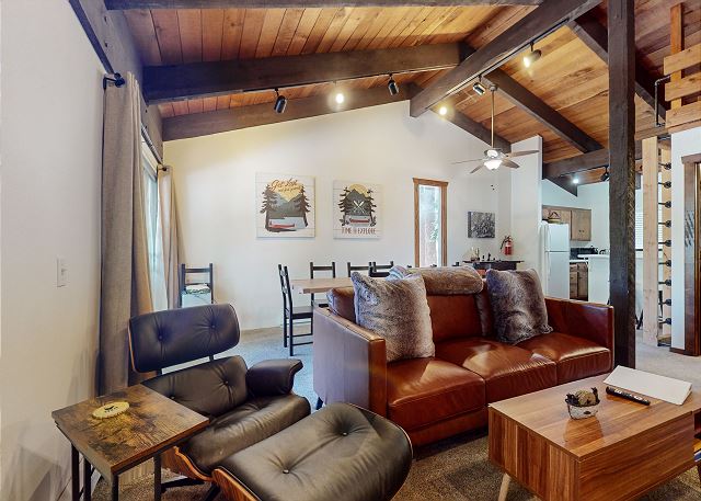 Lakeview Lodge #2 | Mammoth Condos in Mammoth Lakes, CA | Mammoth Sierra Reservations