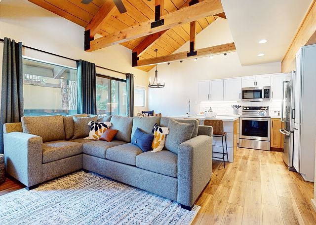 Bigwood #45 | Mammoth Lakes Condos | Mammoth Sierra Reservations