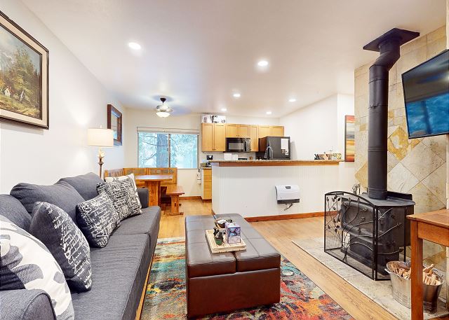 Meridian Villas #10 | Mammoth Sierra Reservations