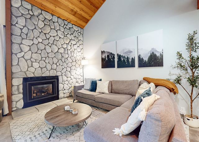 Snowcreek #594 | Mammoth Lakes Condos | Mammoth Sierra Reservations