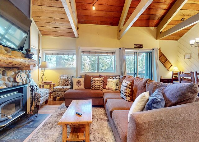 Bigwood #30 | Mammoth Lakes Condos | Mammoth Sierra Reservations