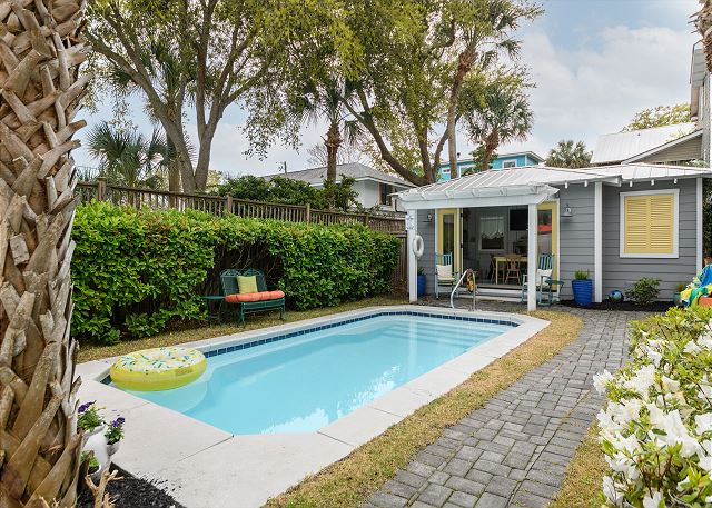 Tybee Island, Georgia United States - Ms. Opal's Cottage | Mermaid Cottages, LLC