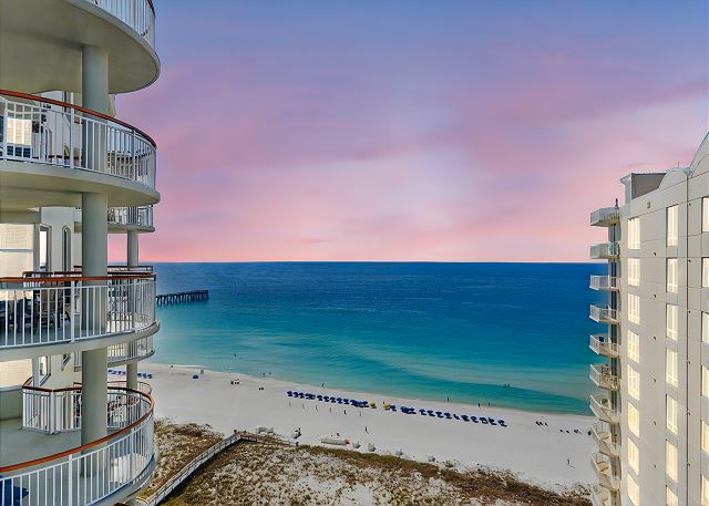 Beach Colony 17F (PH-1F)