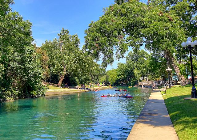 RRC A305 Riverpalooza On the Comal