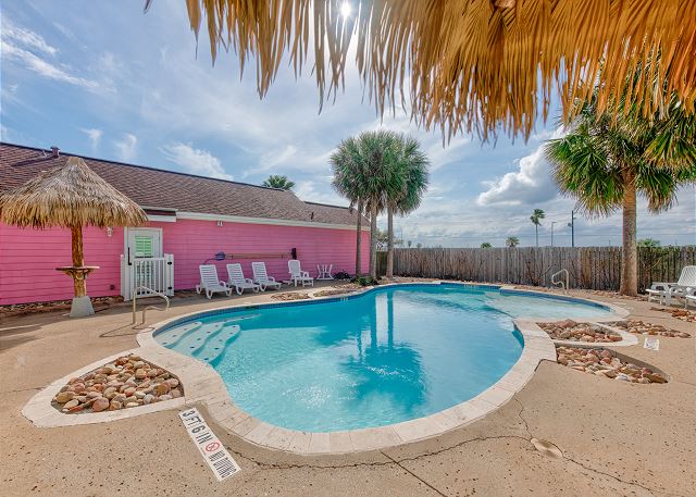 Sun Kissed Cottage — Corpus Christi, TX