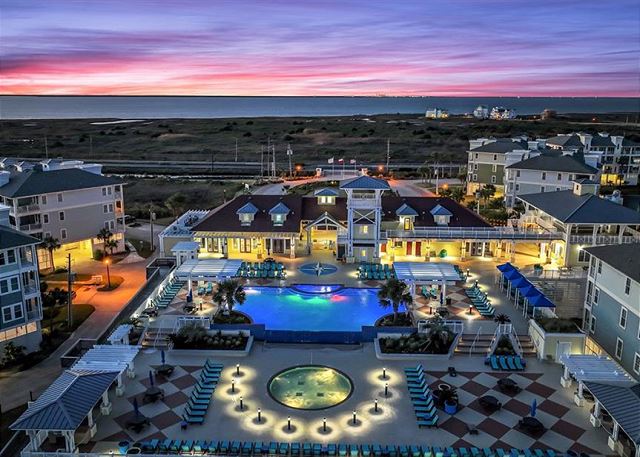 Just Beachy - Located in Pointe West -
