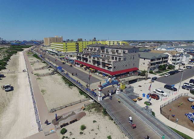 1600 Boardwalk Ave, Unit 302 in North Wildwood, NJ! — North Wildwood, NJ
