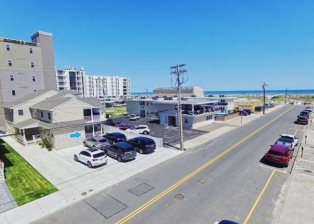 411 E Atlanta Ave, First Floor in Wildwood Crest, NJ! — Wildwood Gables, NJ