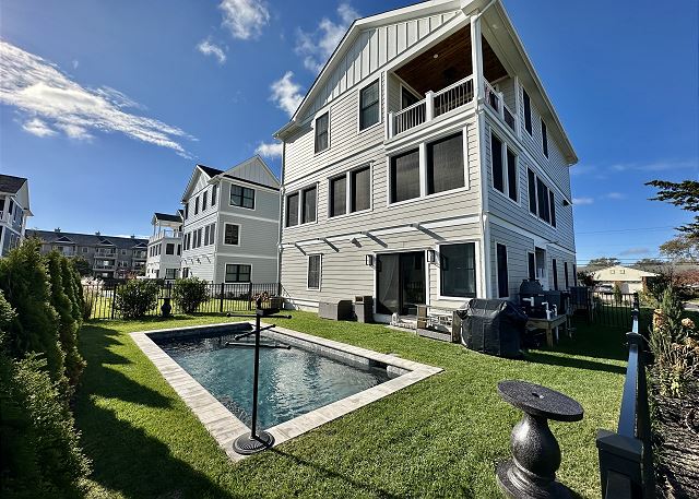 1105 Pittsburgh Ave in Cape May, NJ!