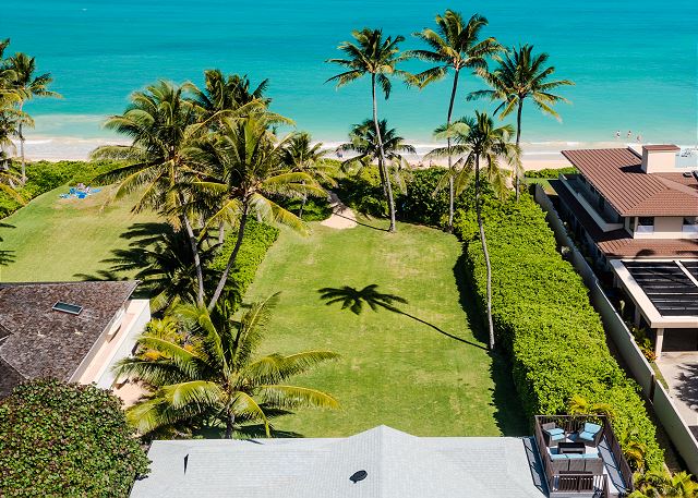 Hale Oahu Estate Lic. #1990/NUC-1777 BEACHFRONT KAILUA — Kailua, HI