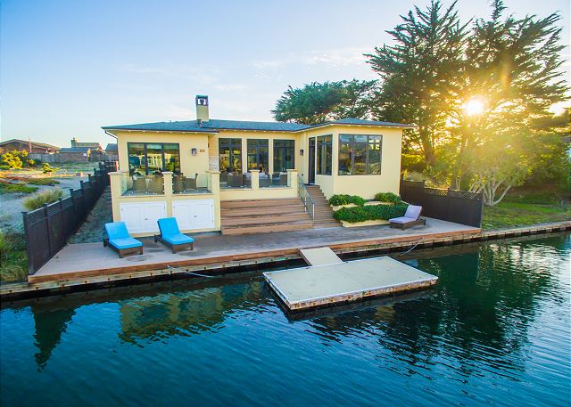 Luxury Waterfront Oasis — Stinson Beach, CA