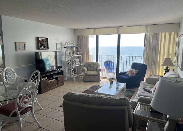 ROYAL GARDEN RESORT 1401