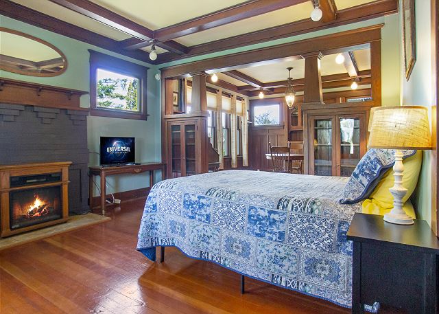 Acanthus Suites - Explorer's Suite