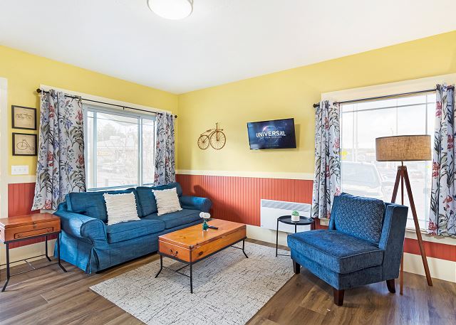 Cozy Corner Suite #1