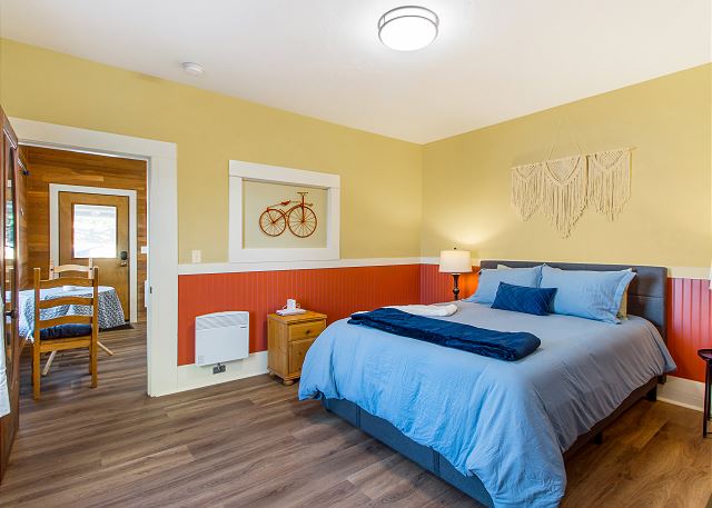 Cozy Corner Suite #3