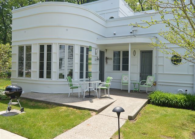 Gateway 52 — Casco Township, MI