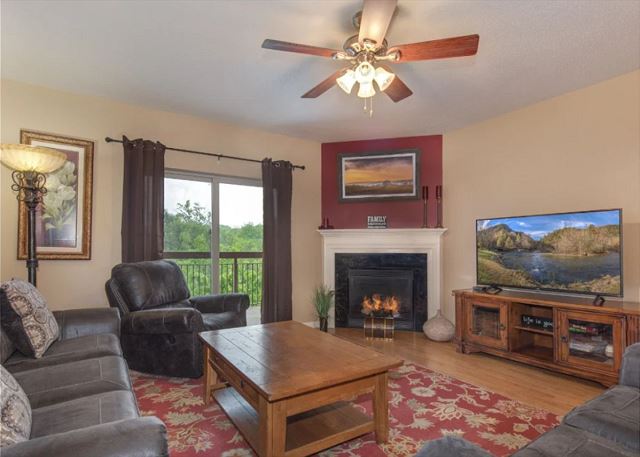 CL601 River Adventure Retreat — Pigeon Forge, TN