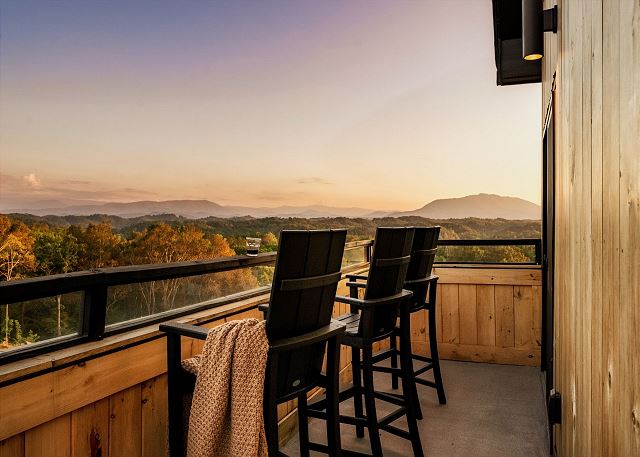 Smoky Mountain Ying 5 Bedroom — Water Park, NC